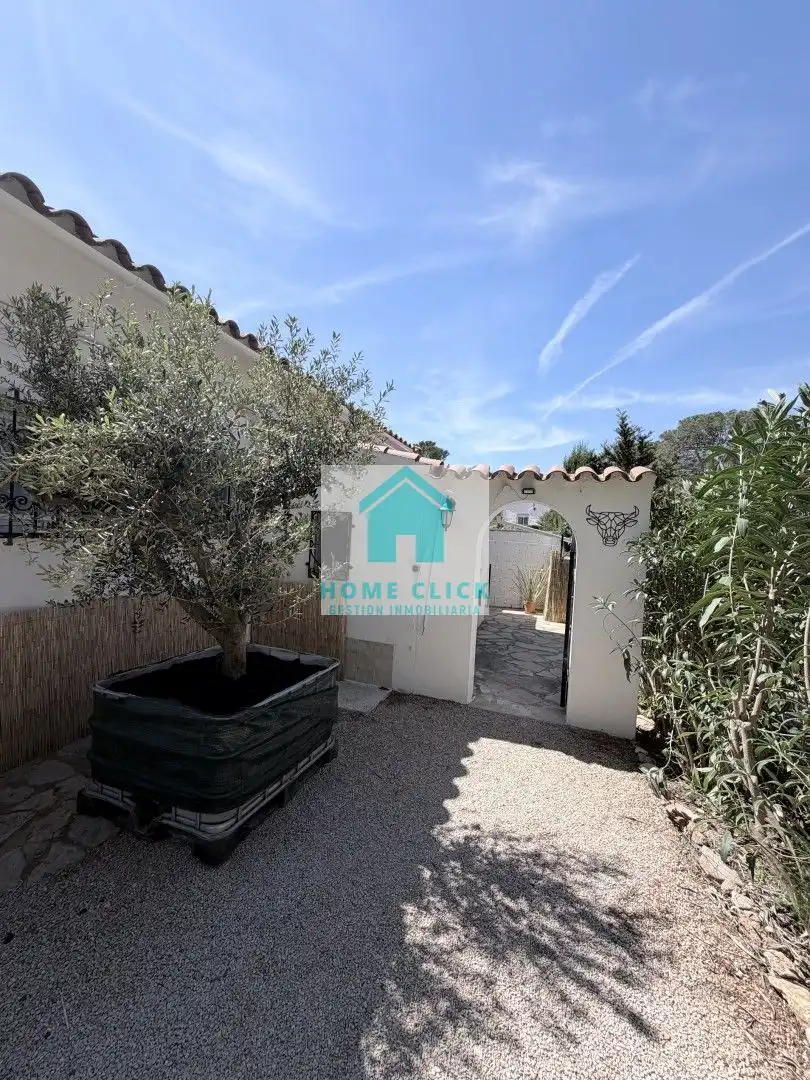 Vista exterior de Casa o chalet de alquiler en Pratdip con Aire acondicionado, Calefacción y Jardín privado