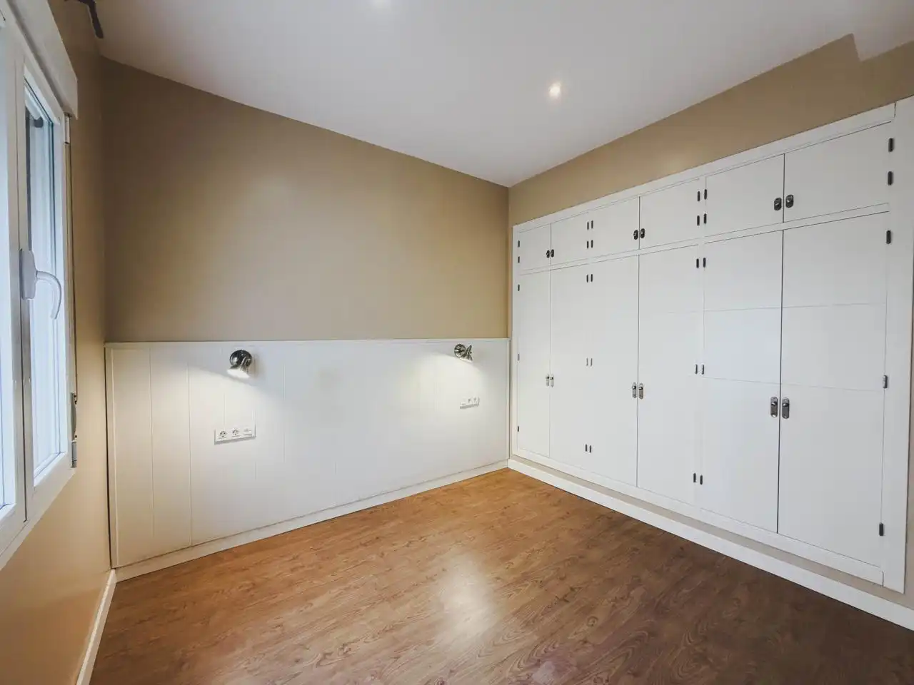 Piso en venta en Cádiz con Aire acondicionado, Calefacción y Balcón
