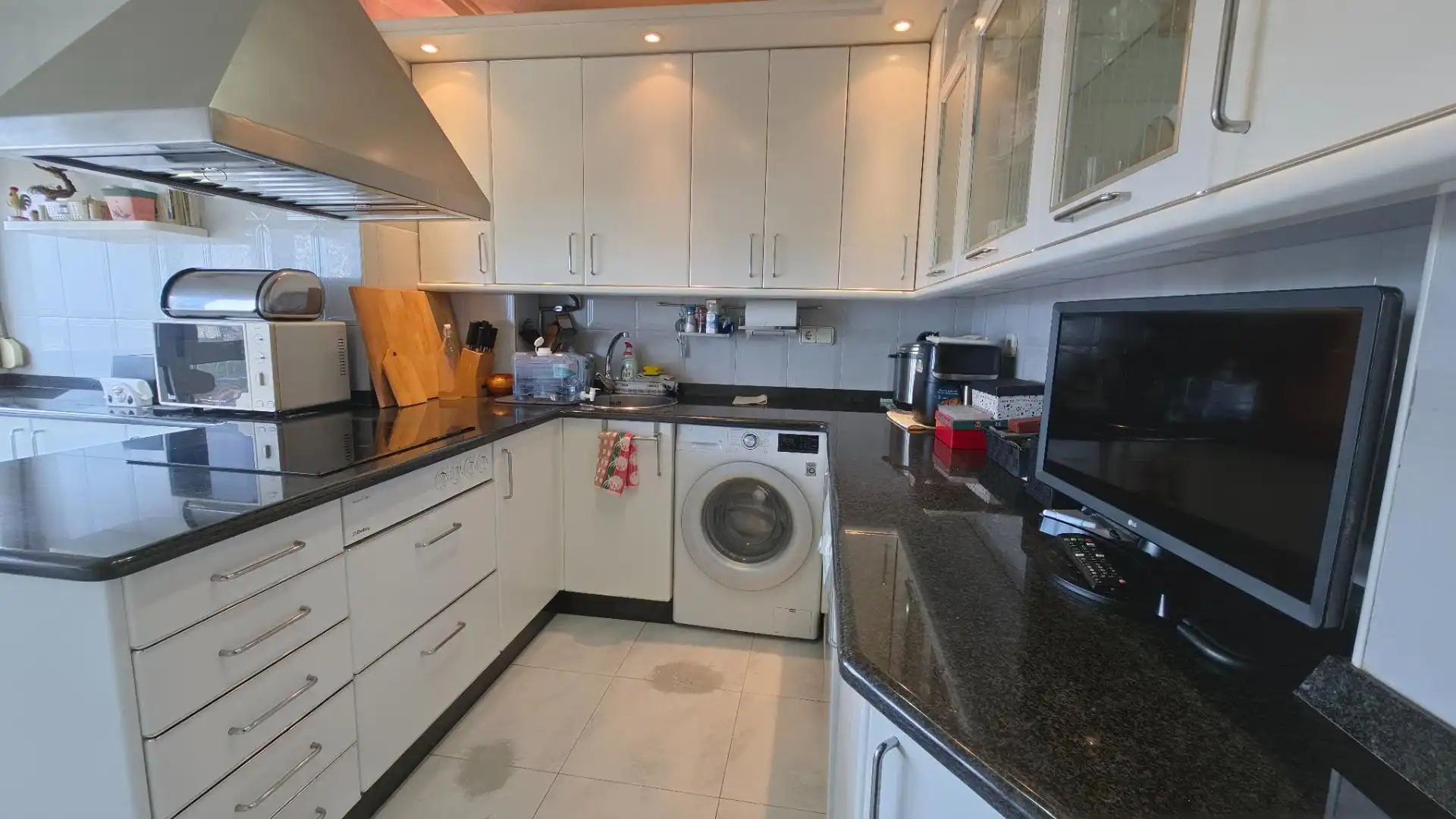 Kitchen of Flat for sale in Santander  with Heating