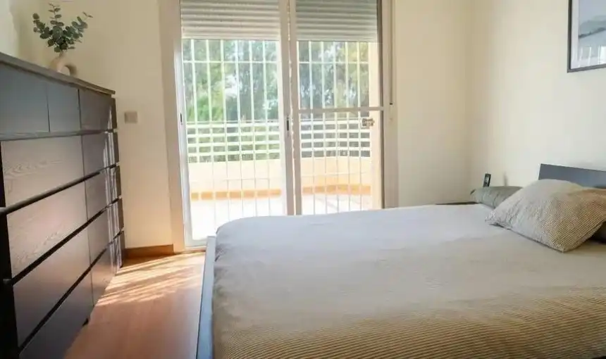 Dormitori de Casa o xalet en venda en Torremolinos amb Aire condicionat, Jardí privat i Terrassa