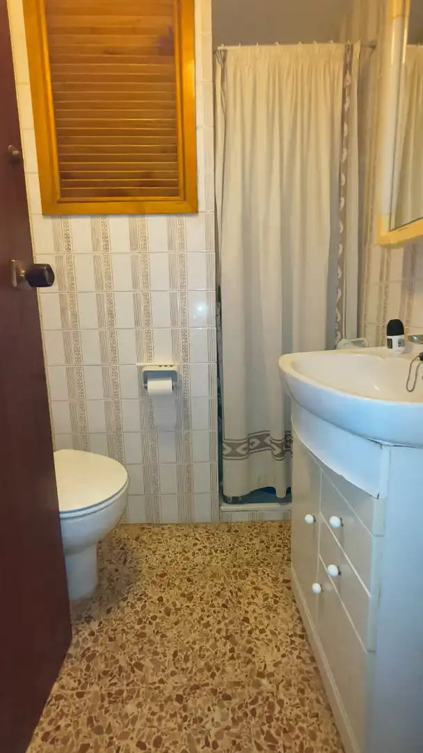 Baño de Piso en venta en Tavernes de la Valldigna con Aire acondicionado, Horno y Balcón