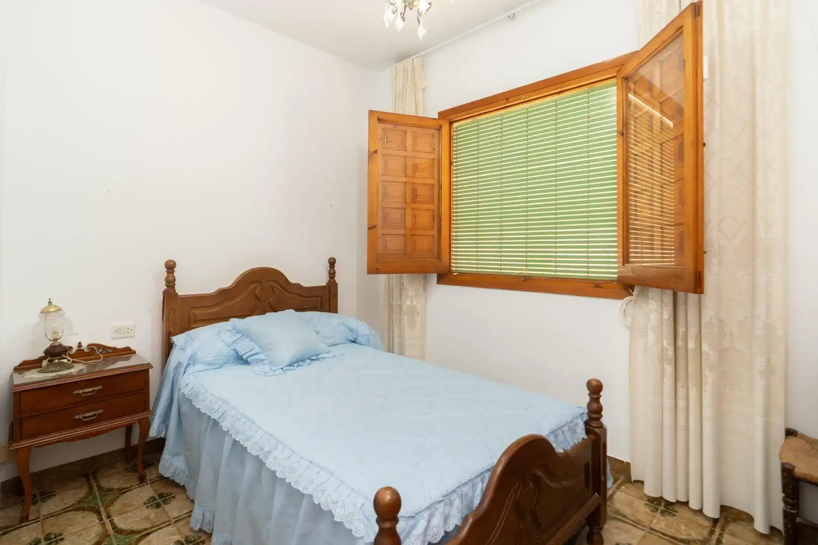 Dormitori de Casa o xalet en venda en Salobreña
