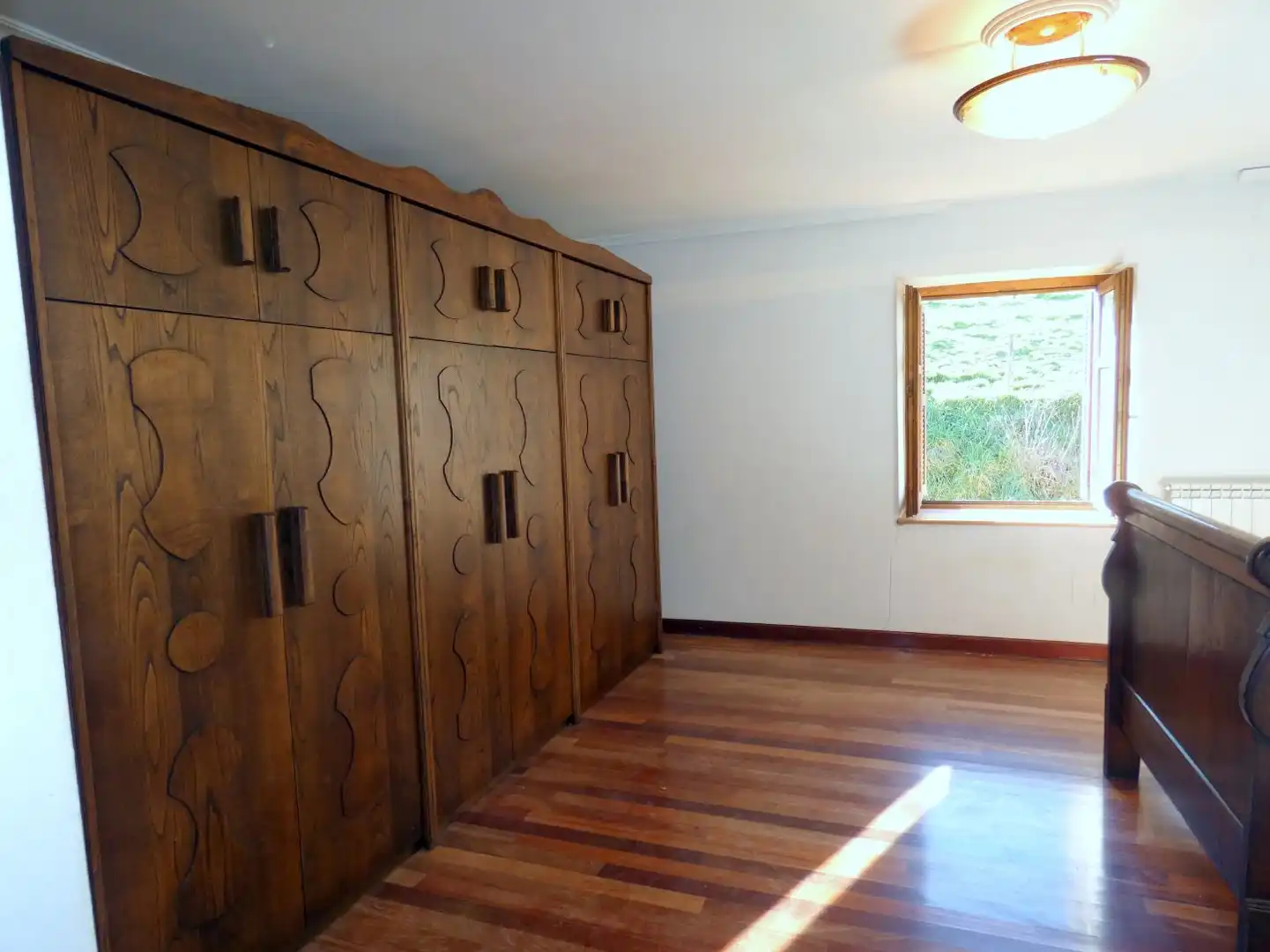 Habitación de Finca rústica en venta en Aramaio con Calefacción, Amueblado y Balcón