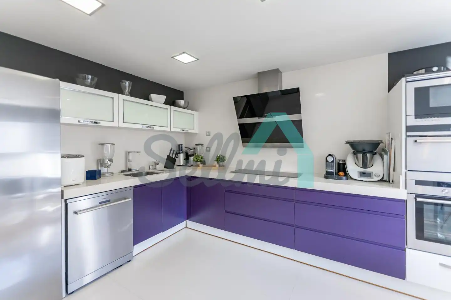 Küche von Maisonette zum Verkauf in Oviedo  mit Heizung, Terrasse und Abstellraum
