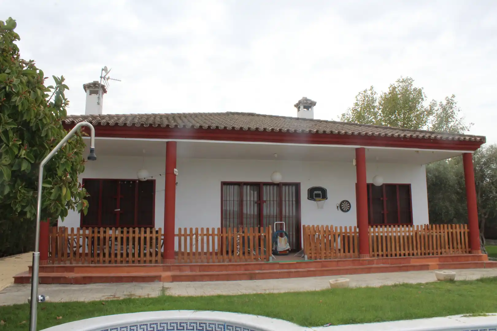 Vista exterior de Casa o chalet en venta en Villaverde del Río con Aire acondicionado, Jardín privado y Trastero