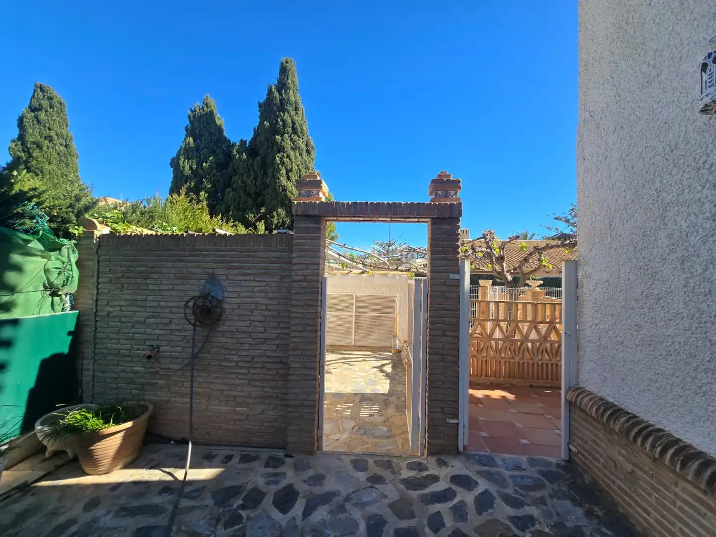 Jardí de Casa o xalet en venda en Orihuela amb Aire condicionat, Calefacció i Jardí privat