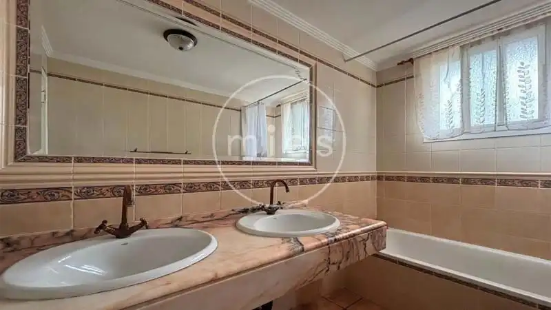 Bathroom of Houses for sale in Turís  with Air Conditioner, Heating and Private garden