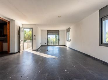 Casa amb piscina en venda a Carrer del Corredor