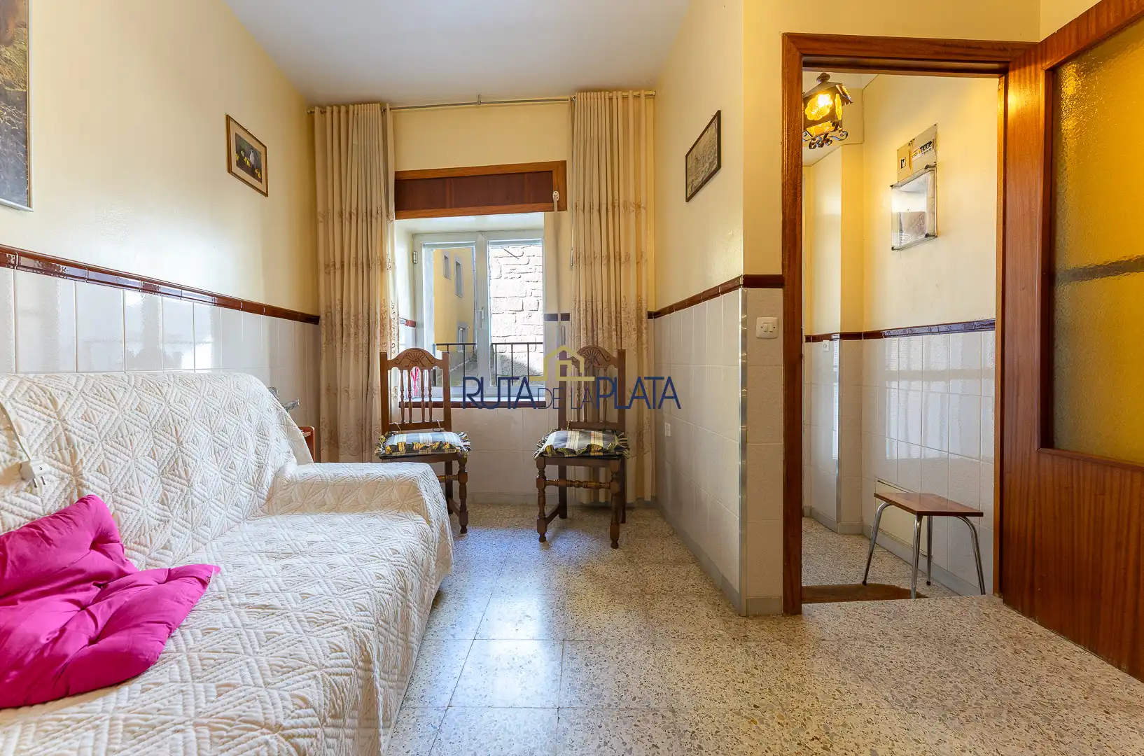 Habitación de Edificio en venta en Fermoselle