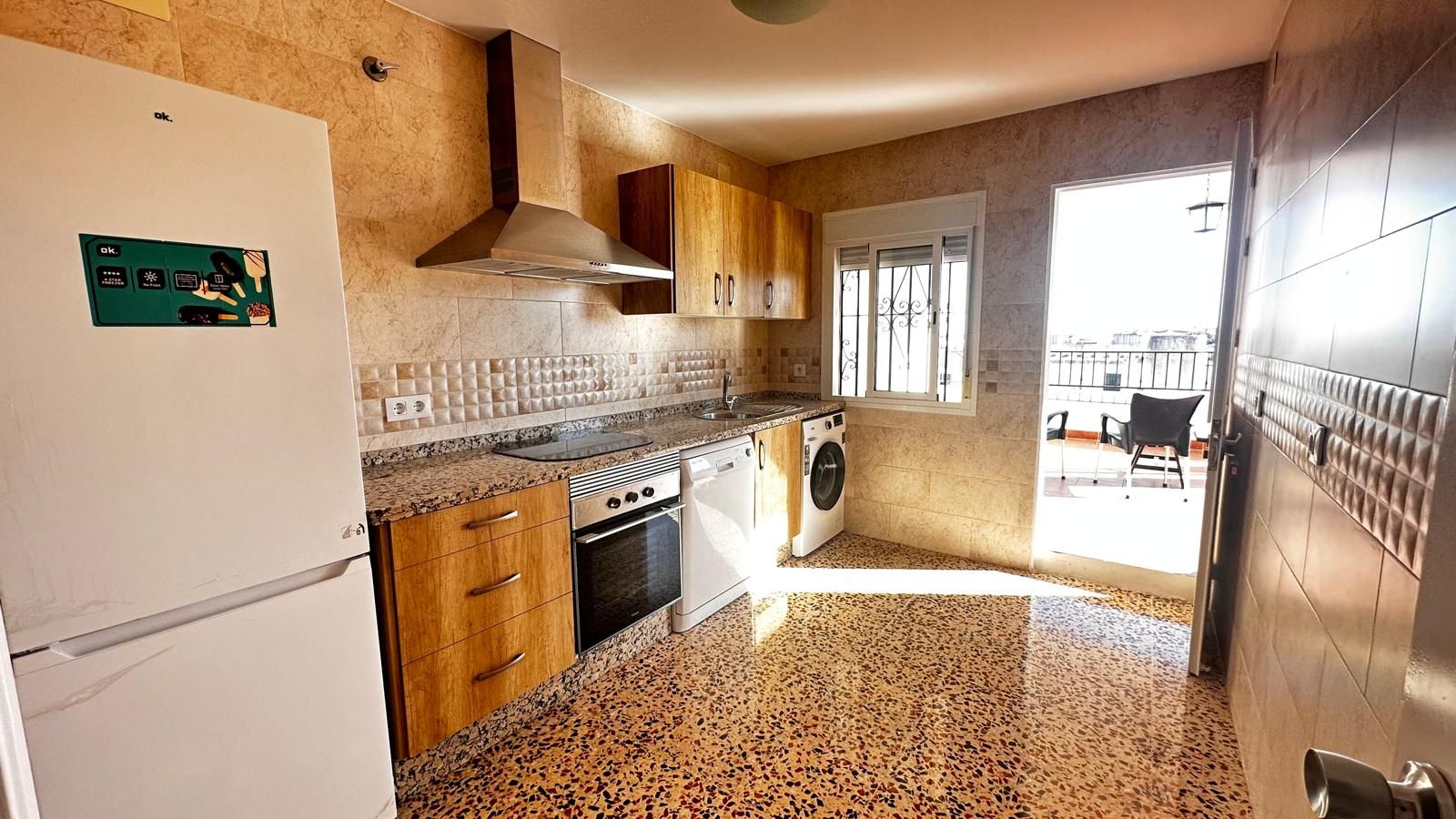 Kitchen of Flat to rent in Tomares  with Air Conditioner and Terrace