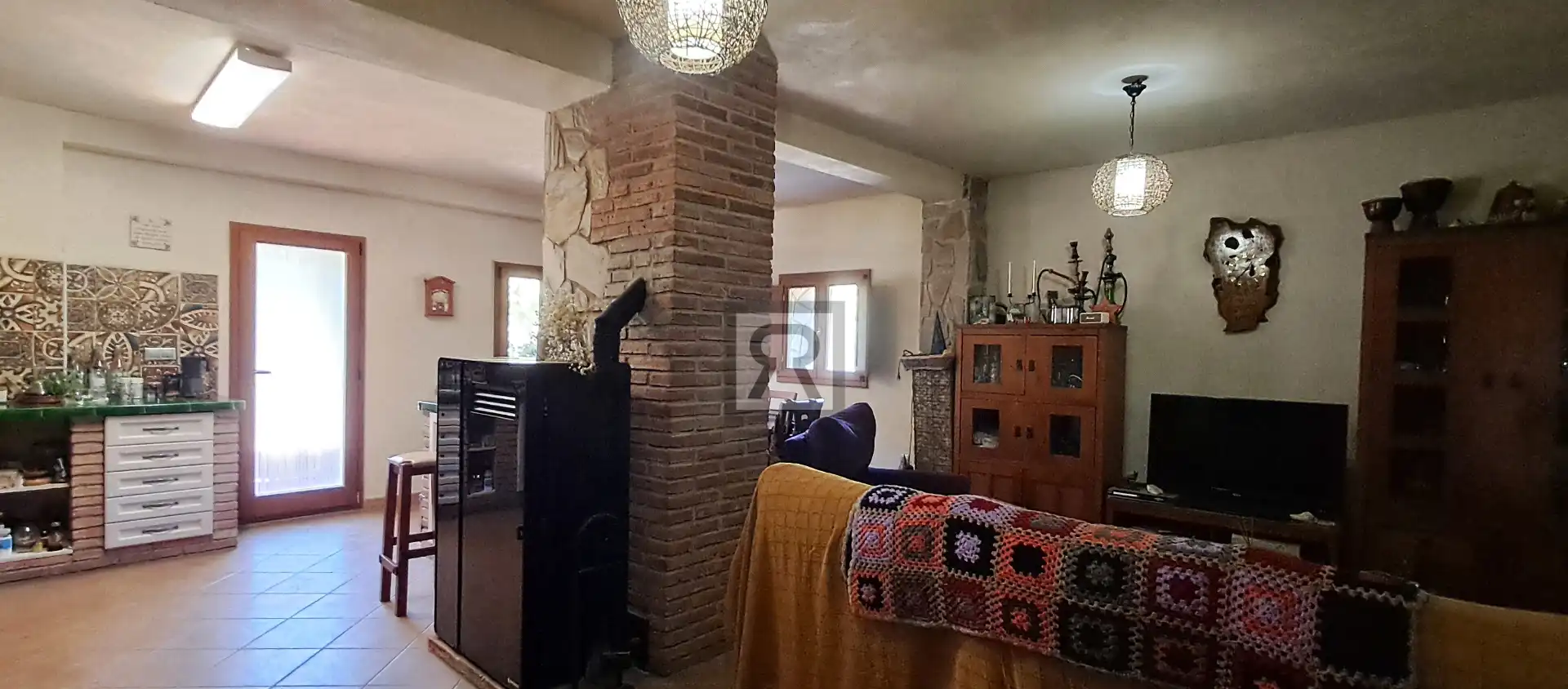 Sala de estar de Finca rústica en venta en L'Albiol con Calefacción, Jardín privado y Piscina