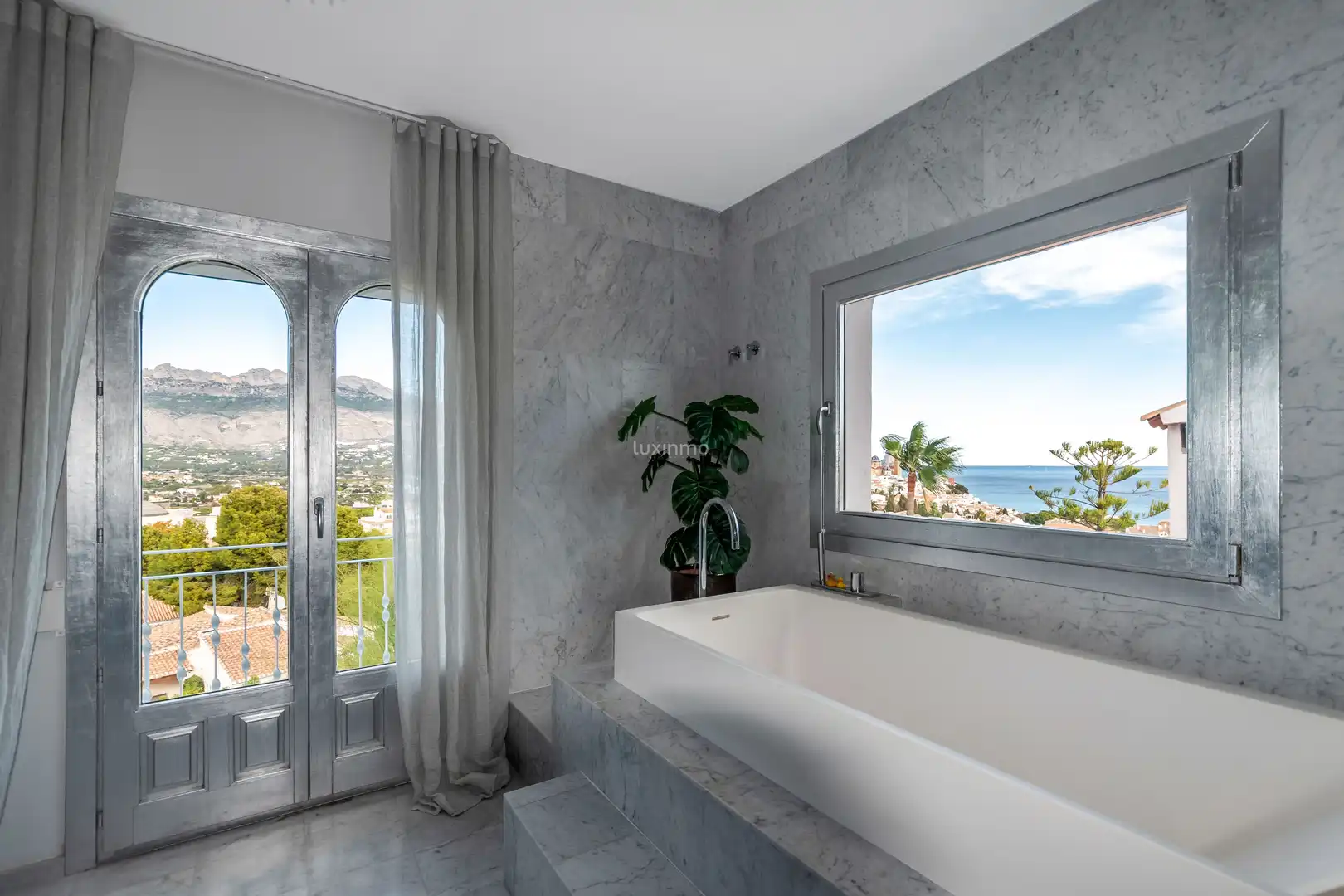 Baño de Casa o chalet en venta en Altea con Aire acondicionado, Calefacción y Terraza