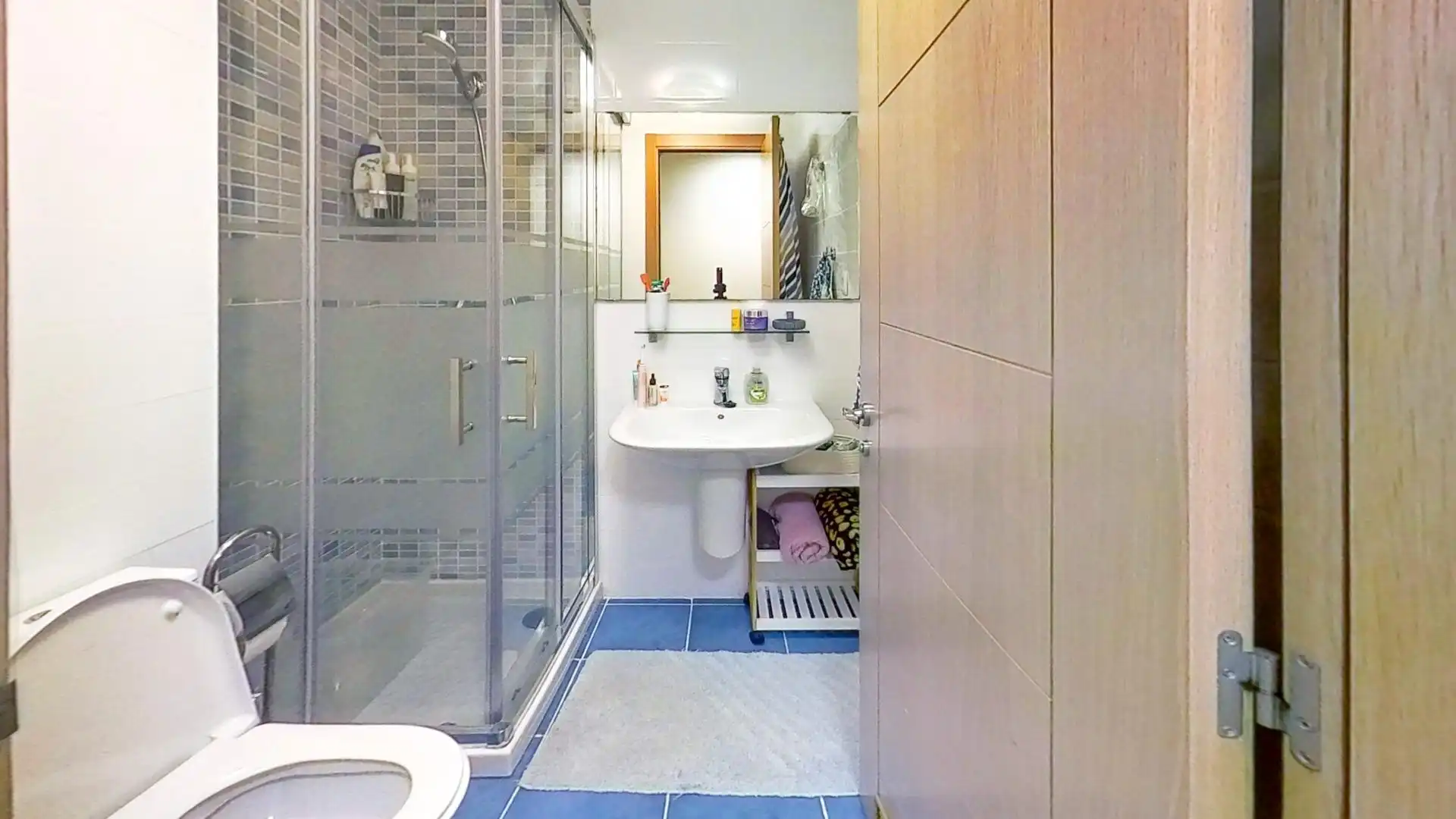 Baño de Piso en venta en Calafell con Aire acondicionado, Calefacción y Jardín privado