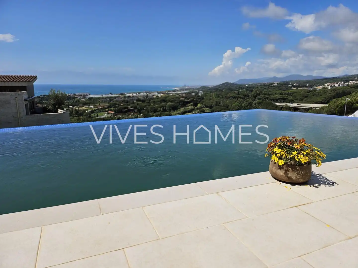 Piscina de Casa o chalet en venta en Sant Vicenç de Montalt con Aire acondicionado, Calefacción y Jardín privado