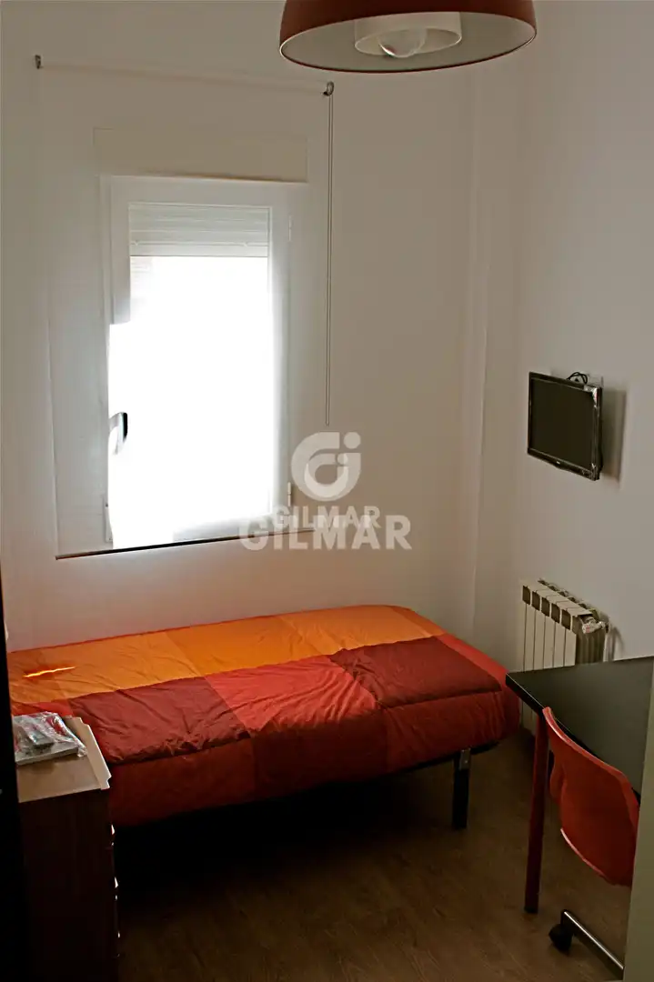 Dormitori de Pis en venda en Madrid amb Calefacció