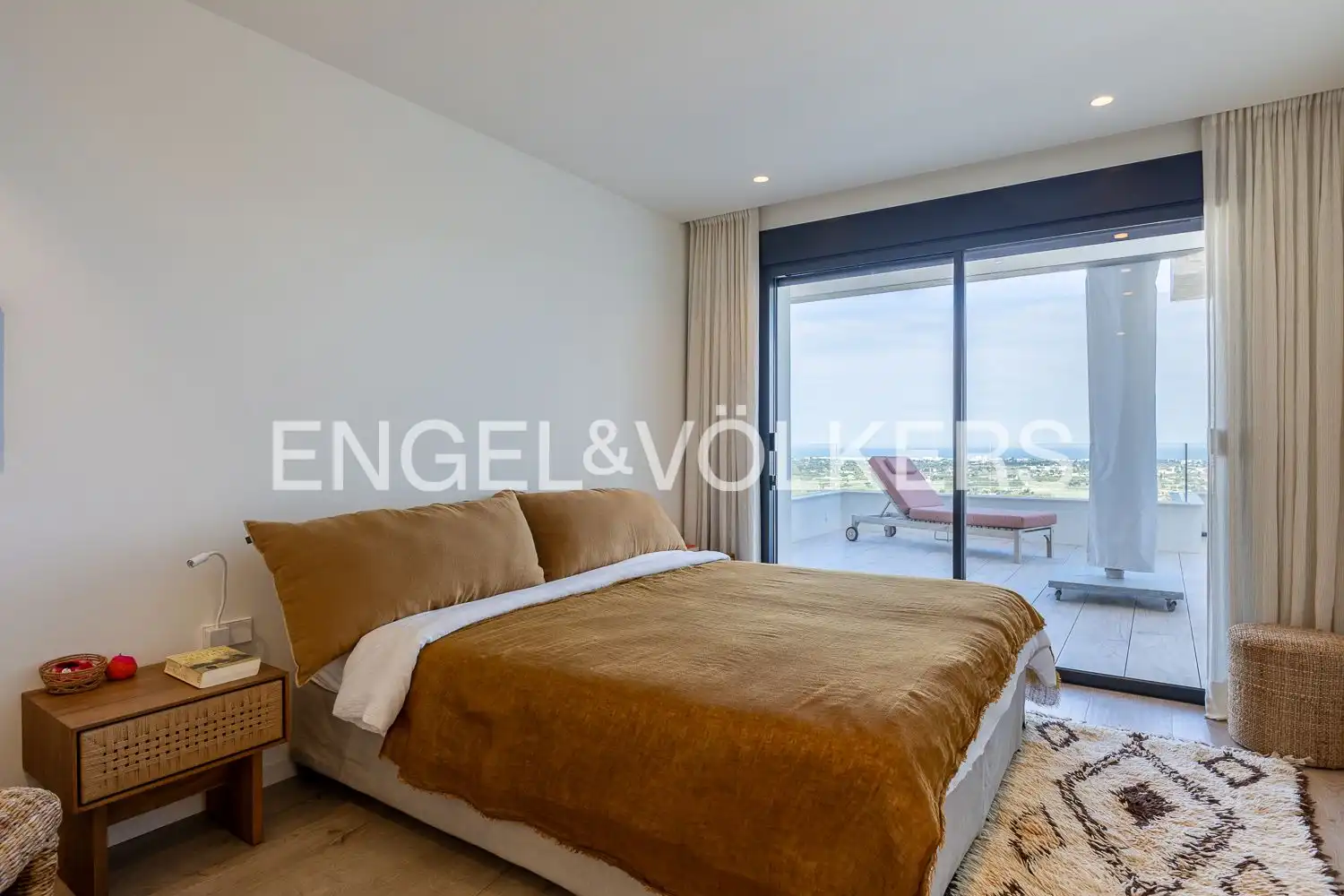 Bedroom of Flat for sale in Pedreguer  with Air Conditioner, Heating and Private garden