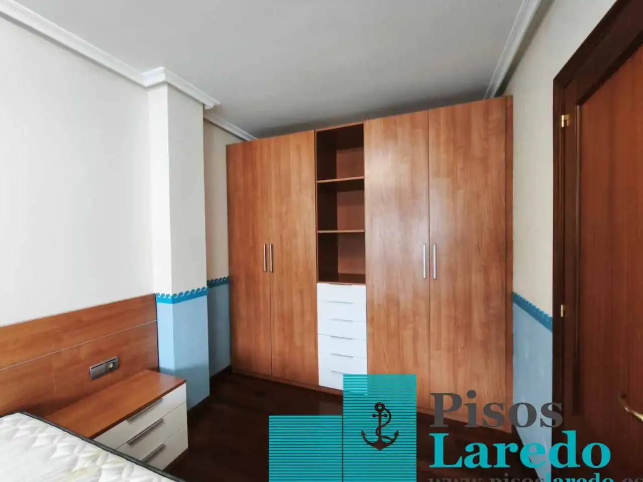 Habitación de Piso en venta en Voto con Calefacción y Balcón