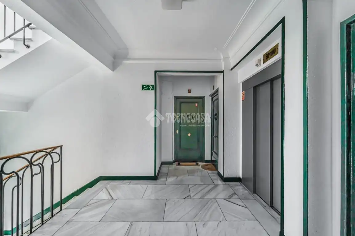 Wohnung zum Verkauf in Madrid mit Parkett