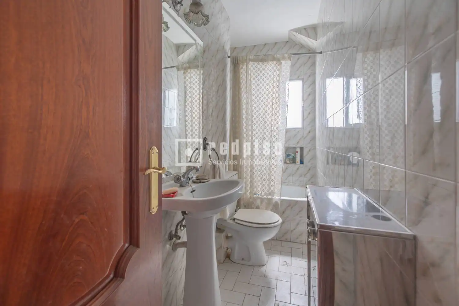 Bathroom of Flat for sale in Madrid  with Heating and Terrace