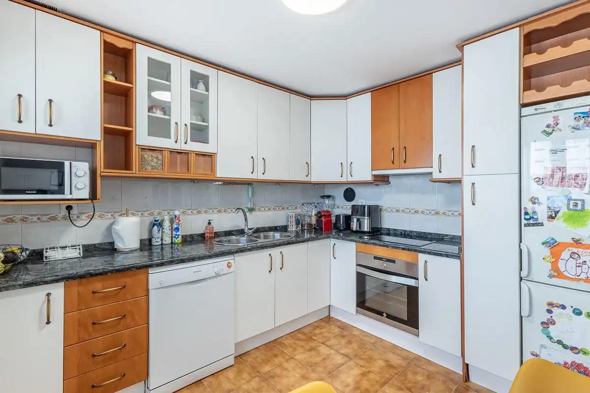 Kitchen of Duplexes for sale in Granada  with Air Conditioner and Terrace
