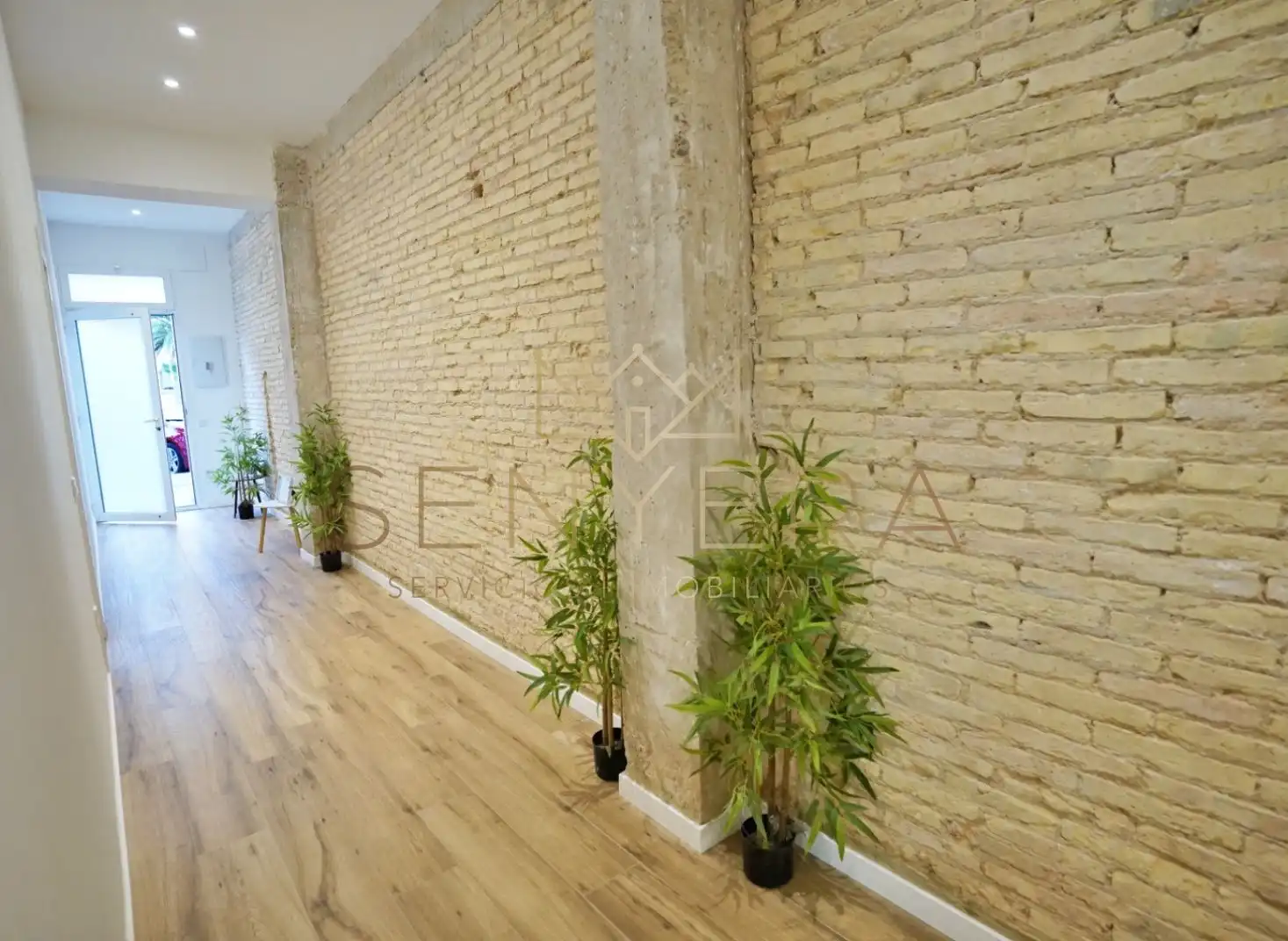 Piso en venta en Valencia con Aire acondicionado, Terraza y Amueblado