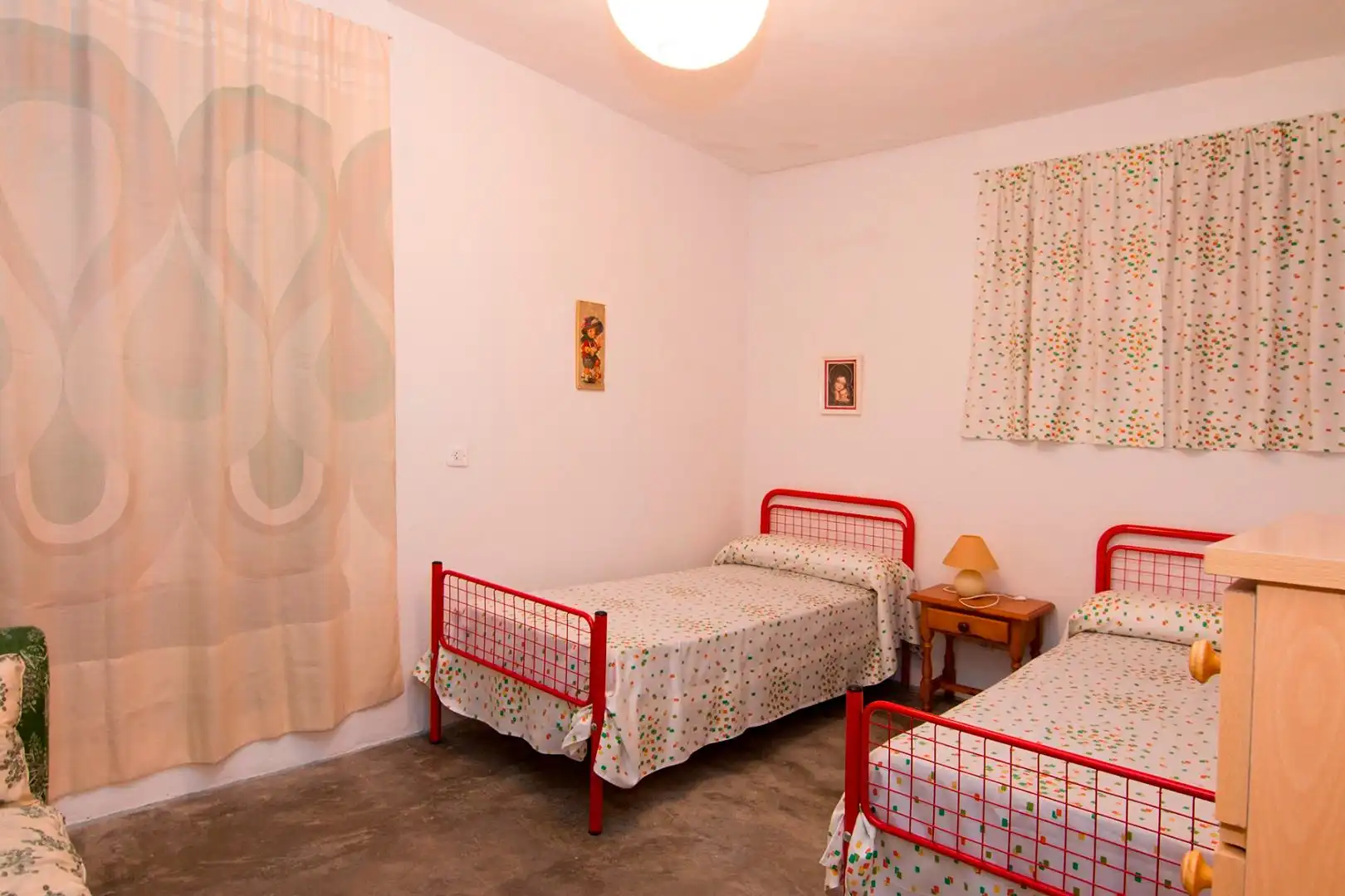 Habitación de Finca rústica en venta en Güéjar Sierra con Terraza, Piscina y Balcón