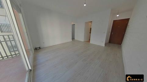 Foto 3 de Piso en venta en Calle Colombia, Rocafonda, Mataró