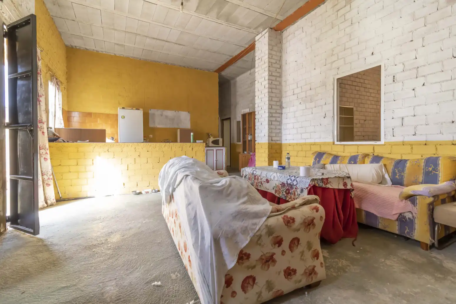 Detached homes for sale in Gerena  with Private garden and Swimming Pool