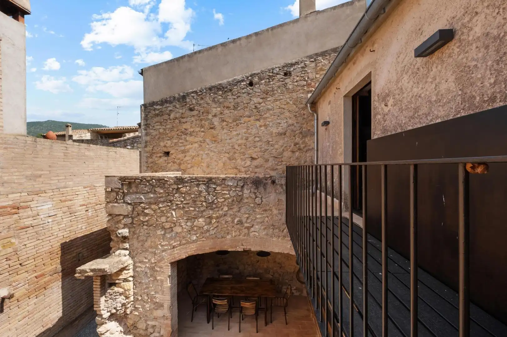 Vista exterior de Casa o xalet en venda en Terrades amb Terrassa
