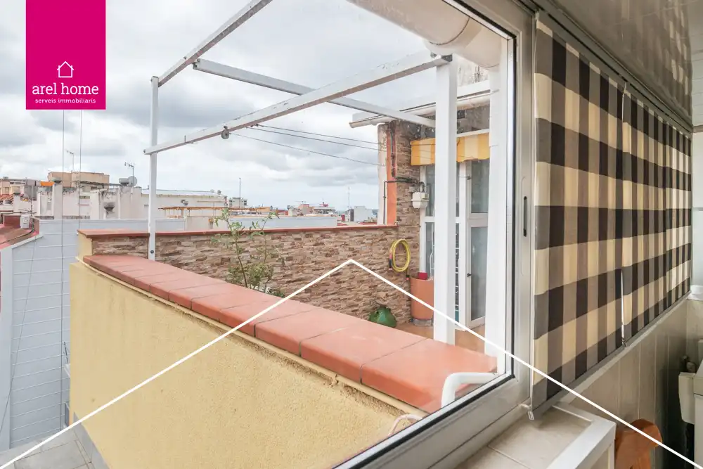 Balcony of Attic for sale in Esplugues de Llobregat  with Air Conditioner