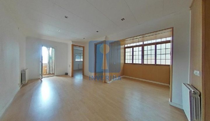 Flat for sale in Menendez pelayo, Singuerlín