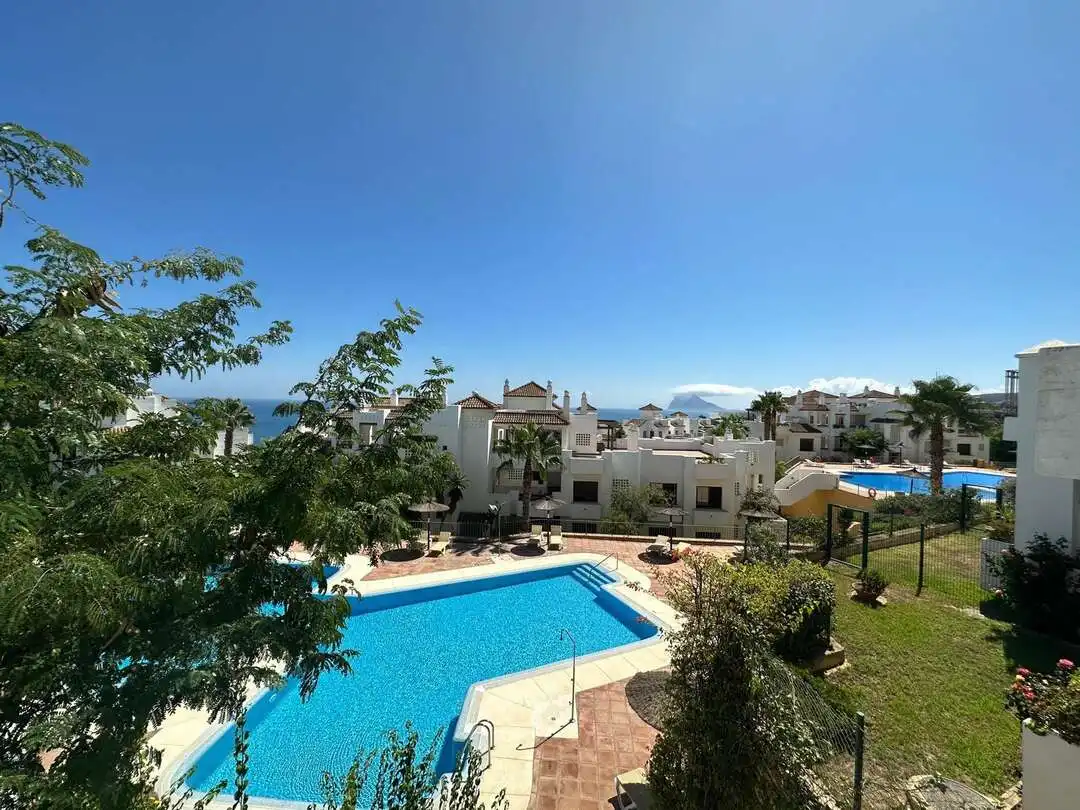 Àtic amb piscina en venda a Avenida del Golf 50, imagen 6