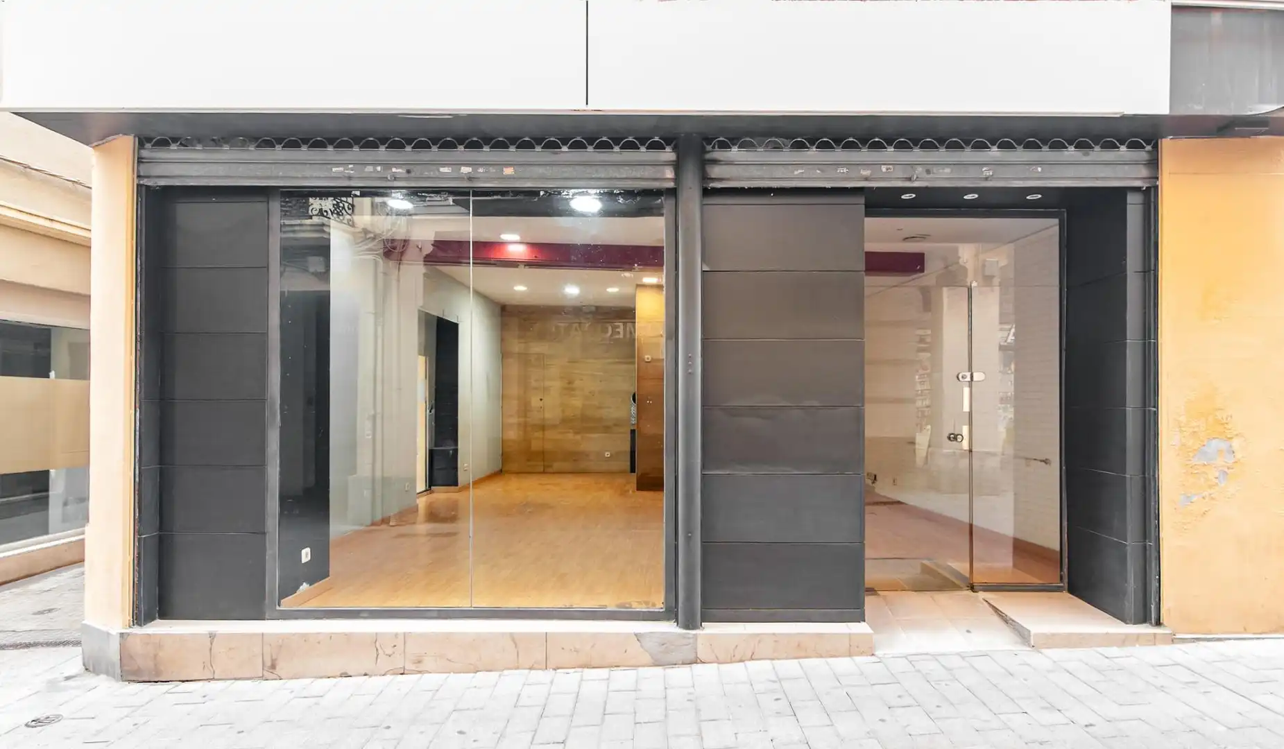 Local comercial de lloguer a Carrer Cort, imagen 11
