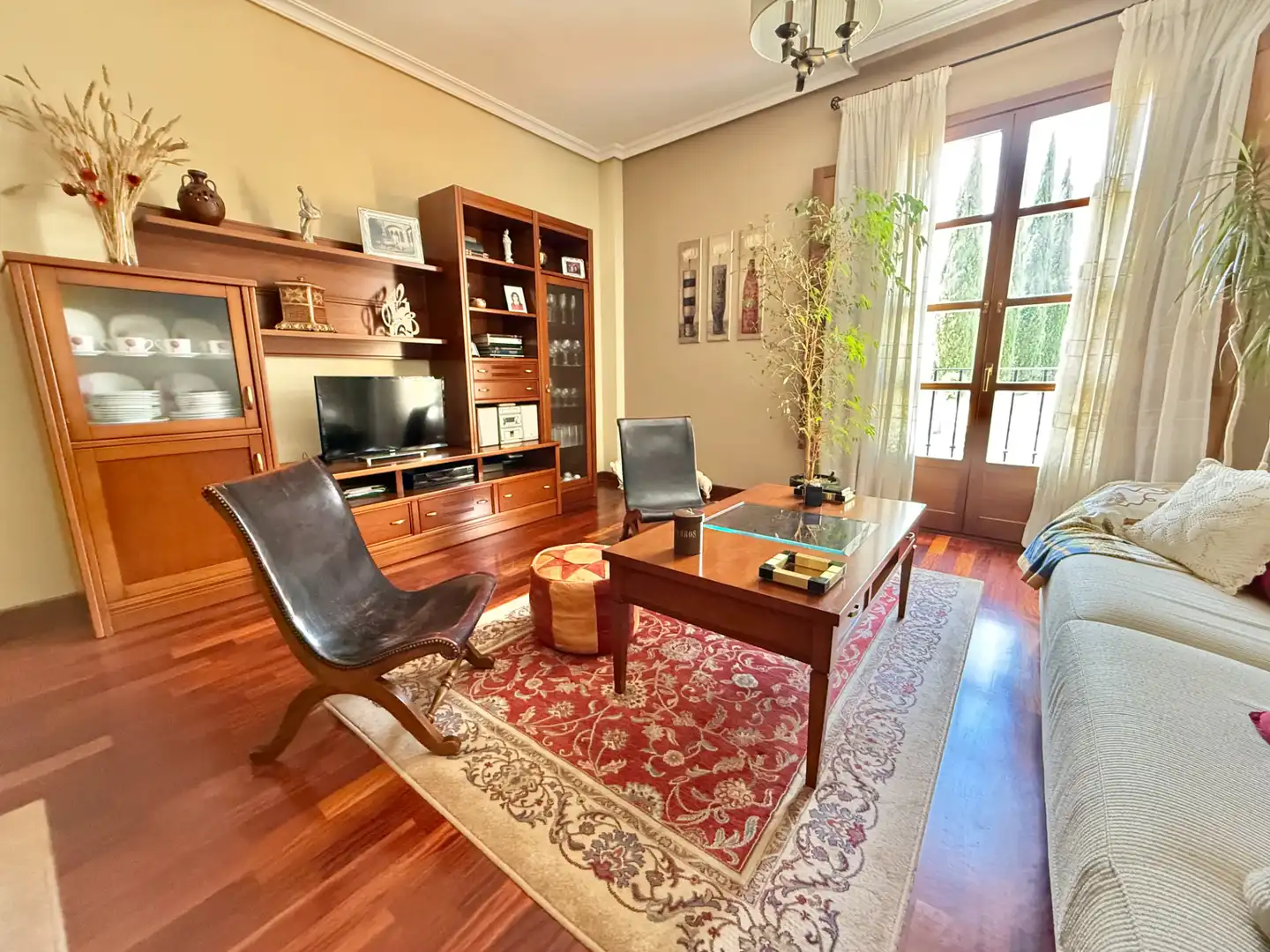 Sala de estar de Piso en venta en Palencia con Calefacción, Parquet y Trastero