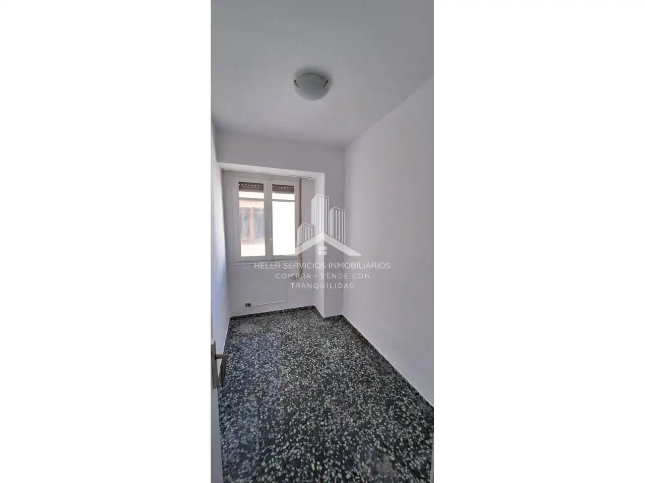 Wohnungen zum Verkauf in Avenida Cedre, Piscinas