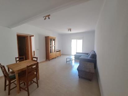 Sala d'estar de Apartament en venda en Turre amb Aire condicionat, Terrassa i Piscina comunitària