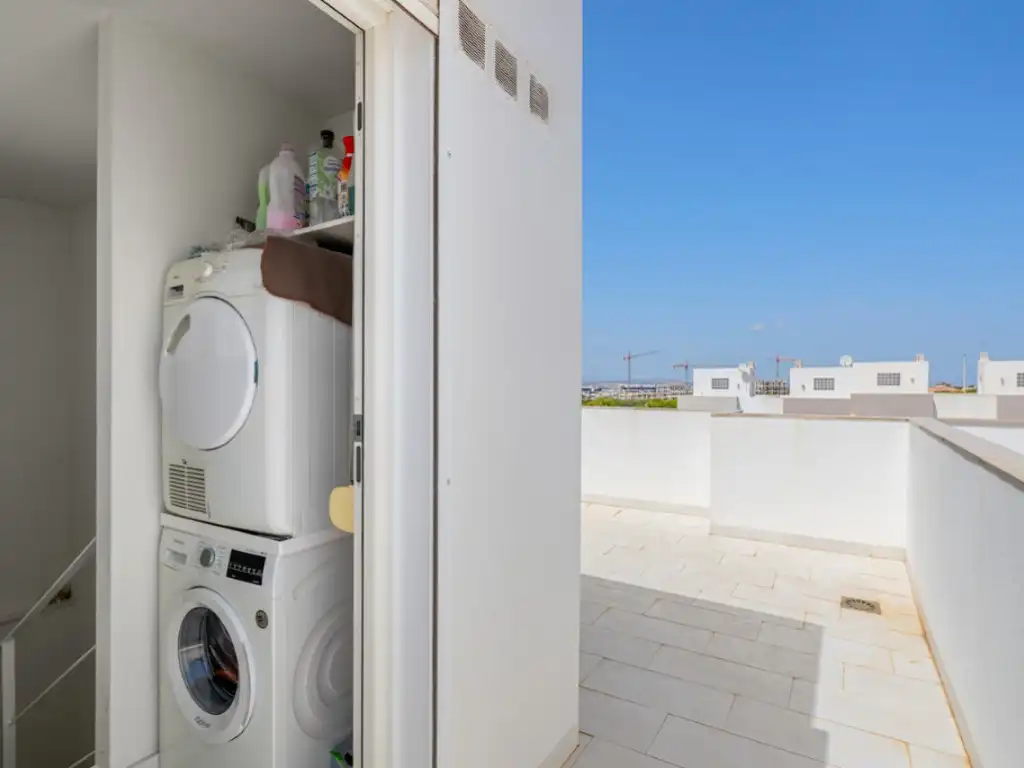 Haus mit Pool zum Verkauf in Avenida Asoc Victimas Terrorismo 1, imagen 30