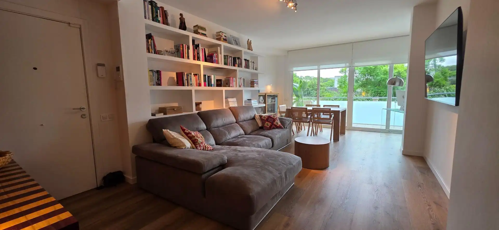 Sala de estar de Apartamento en venta en Sitges con Aire acondicionado, Calefacción y Jardín privado