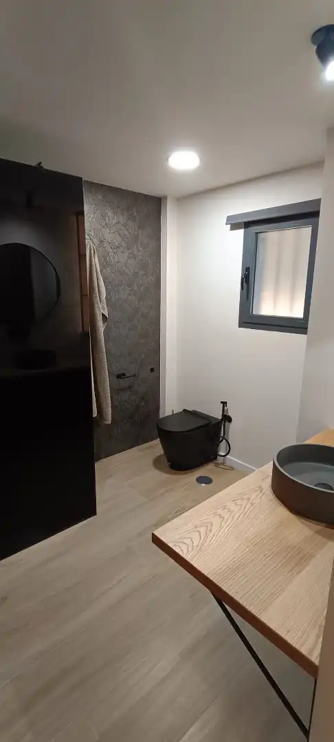 Bany de Pis de lloguer en Alicante / Alacant amb Aire condicionat, Parquet i Terrassa