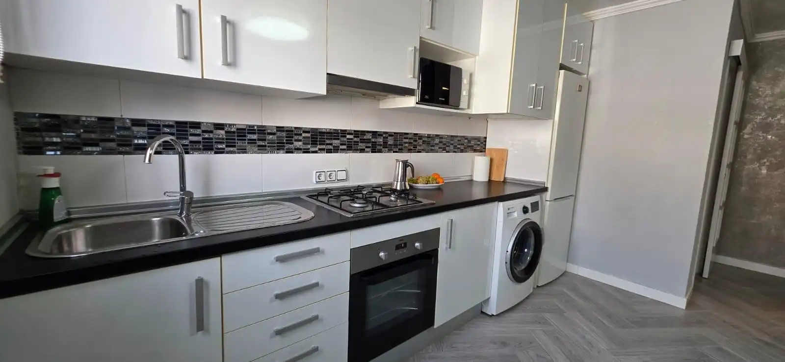 Semi-detached house for sale in Zona Carrefour - Urbanizaciones, imagen 6