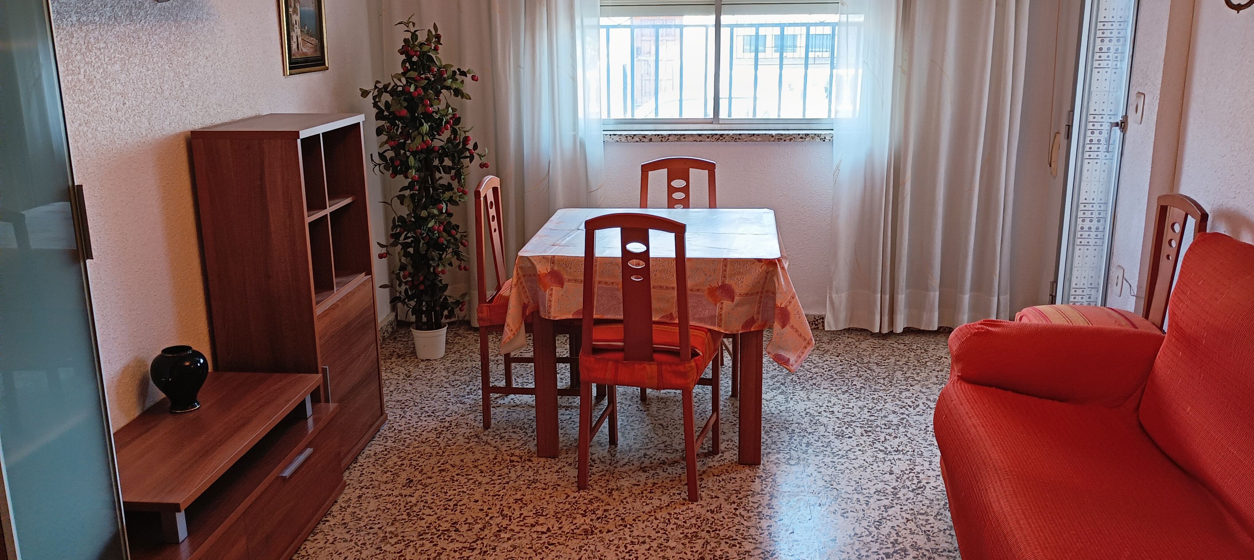Menjador de Planta baixa en venda en Cartagena amb Moblat, Forn i Balcó