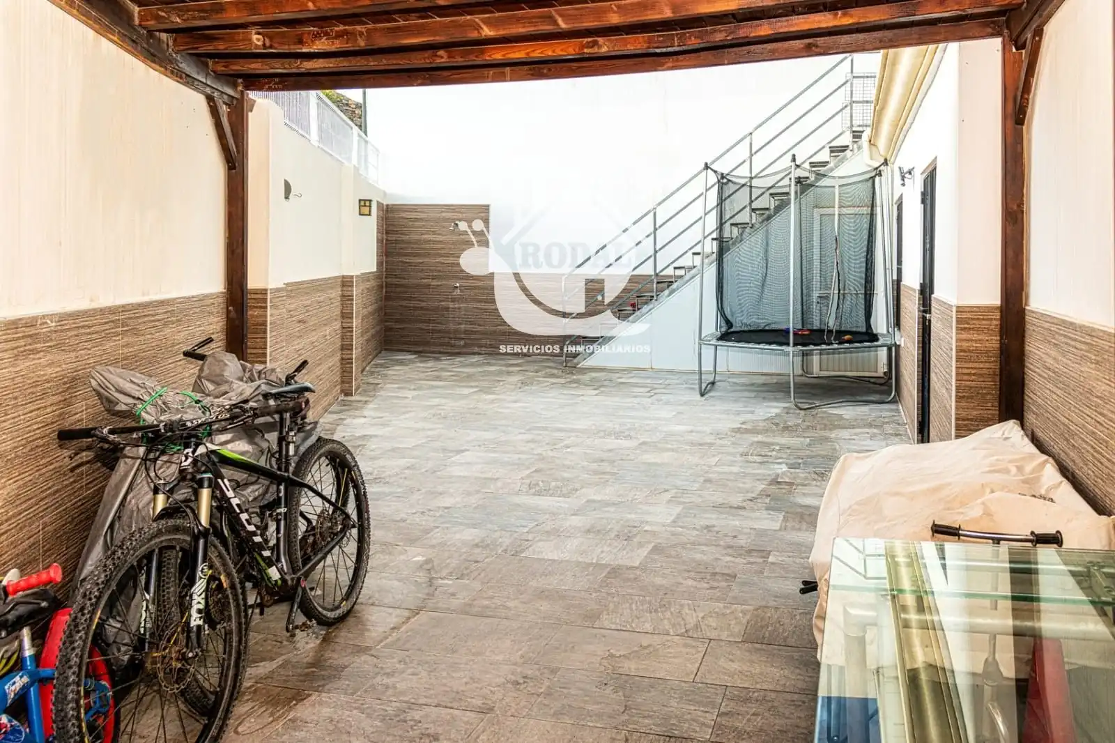 Terraza de Dúplex en venta en Huércal de Almería con Aire acondicionado, Calefacción y Jardín privado
