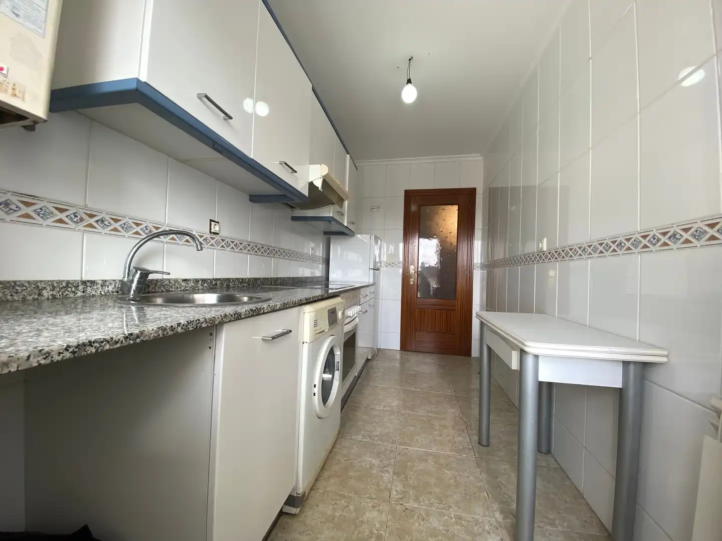 Cuina de Pis en venda en Avilés amb Traster i Balcó