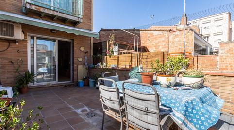 Foto 2 de Casa adosada en venda a Carrer Ramon Berenguer, La Romànica, Barcelona