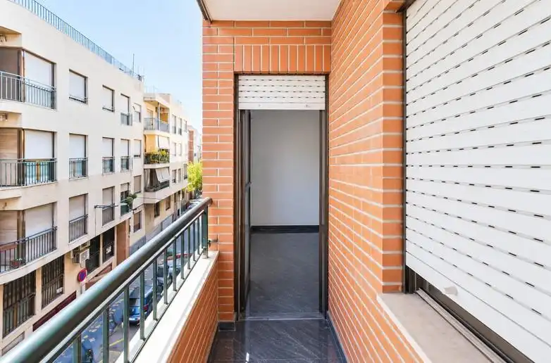 Wohnung zum Verkauf in Calle de Moreal, imagen 2