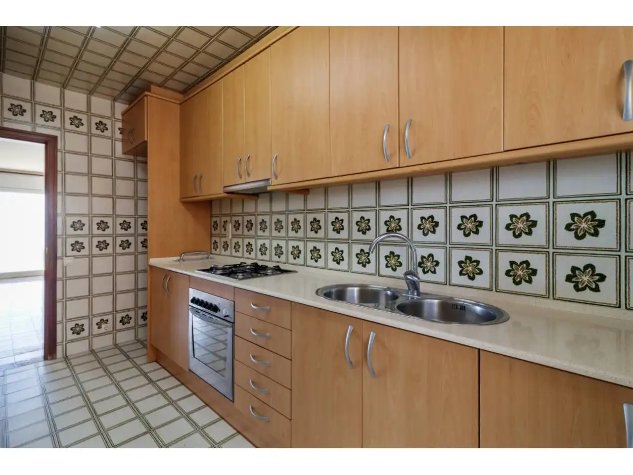 Kitchen of Apartments for sale in Castelldefels  with Terrace, Storage room and Community pool