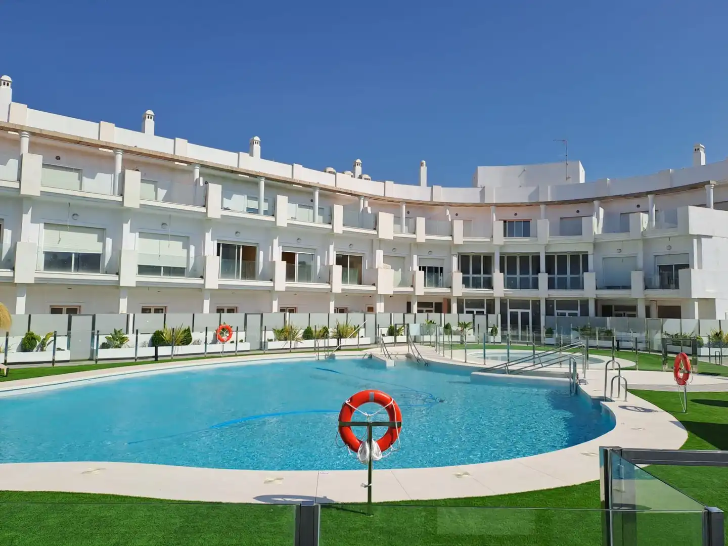 Apartment with pool for sale in torrox, imagen 4