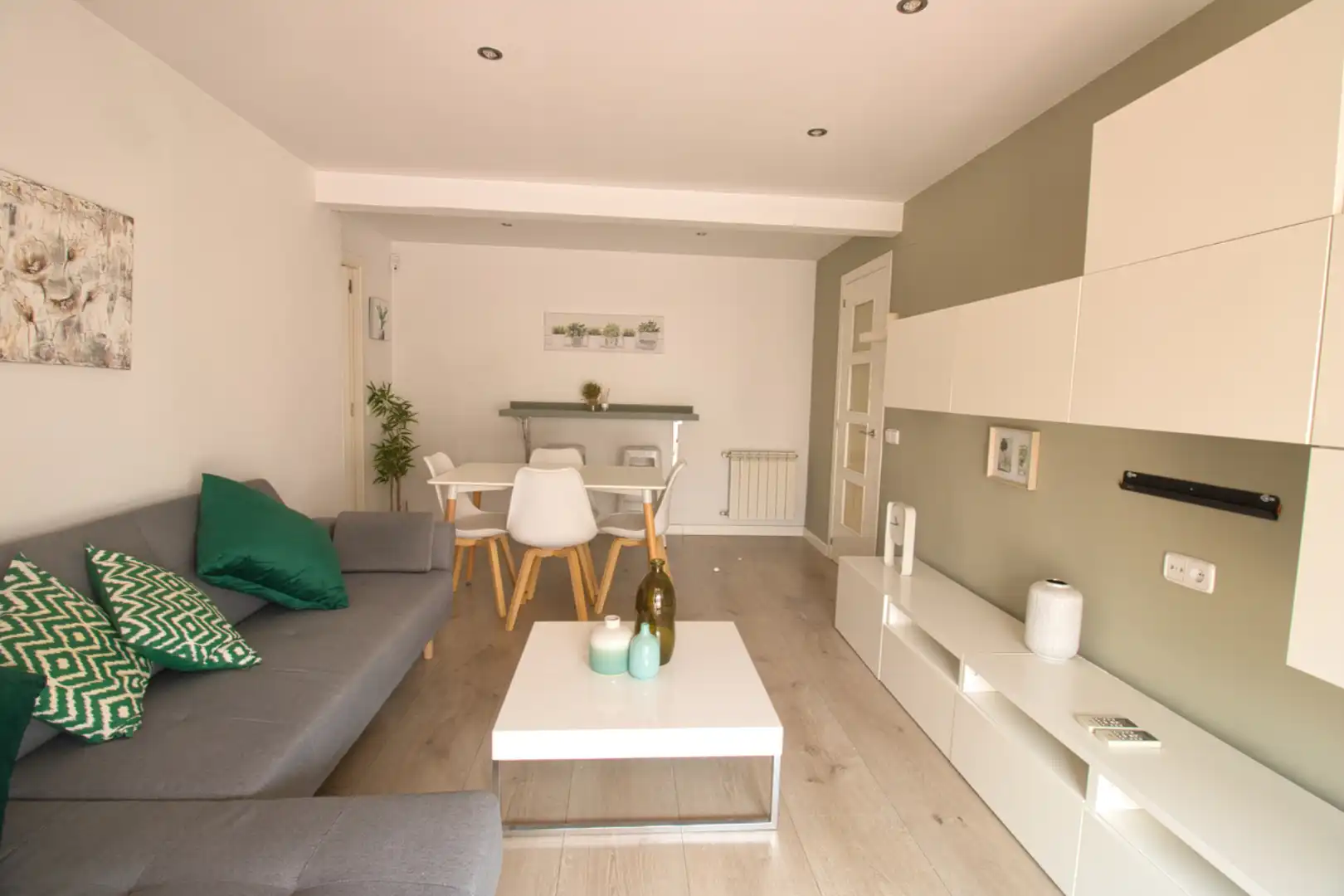 Sala d'estar de Pis en venda en Madrid amb Aire condicionat, Calefacció i Terrassa