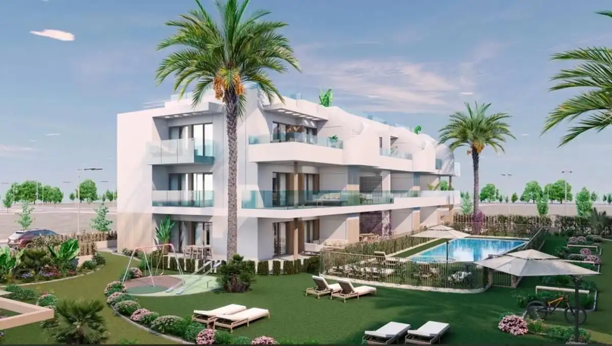 Vista exterior de Apartament en venda en Pilar de la Horadada amb Jardí privat, Terrassa i Piscina comunitària