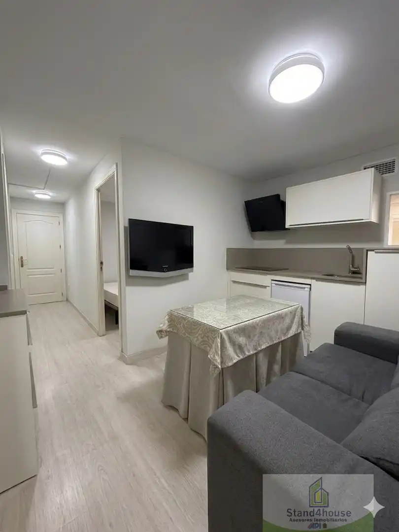 Sala de estar de Local de alquiler en Sevilla con Aire acondicionado
